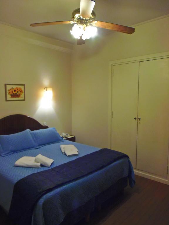 City Hotel Mar Del Plata Room photo